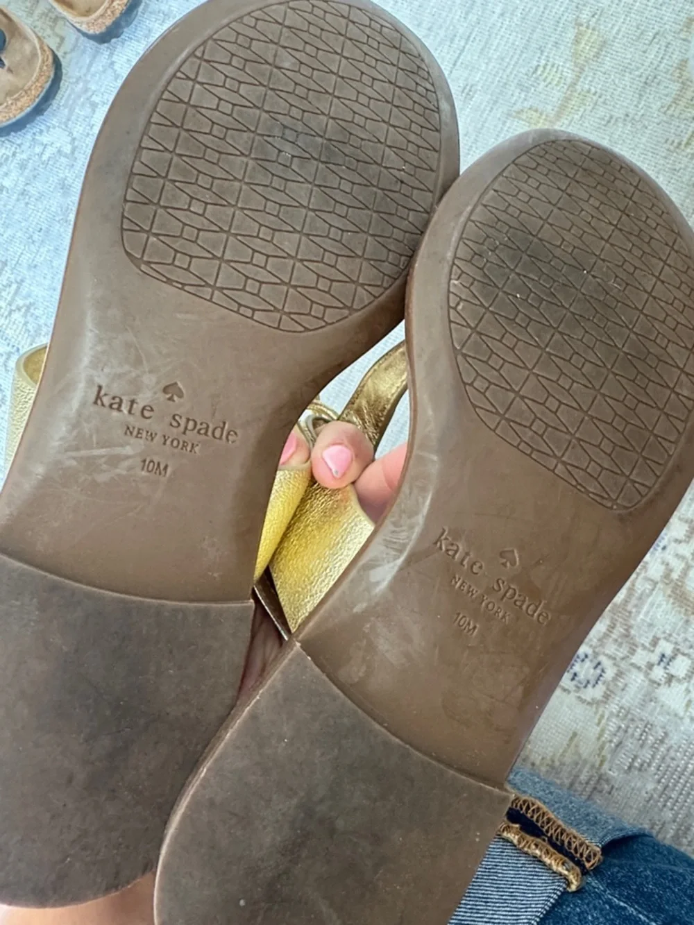 Kate Spade Metallic Gold Sandals Size 10 - Picture 4 of 6